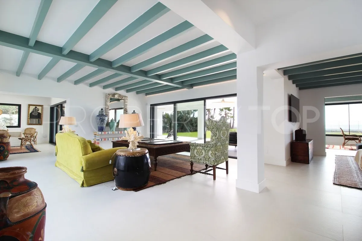 Guadalmina Baja 7 bedrooms villa for sale