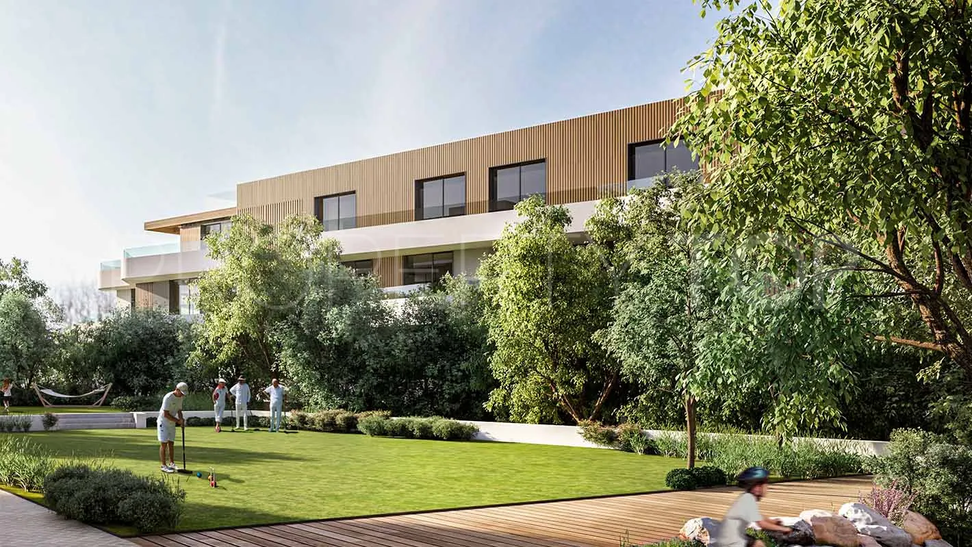 Buy Sotogrande duplex penthouse with 5 bedrooms