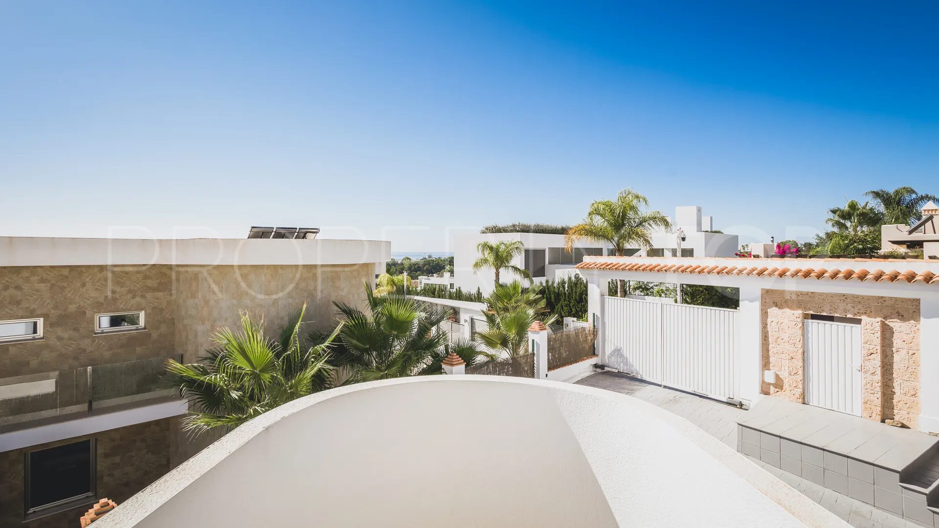 Villa en venta en Benahavis