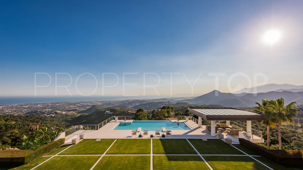 9 bedrooms villa for sale in La Zagaleta