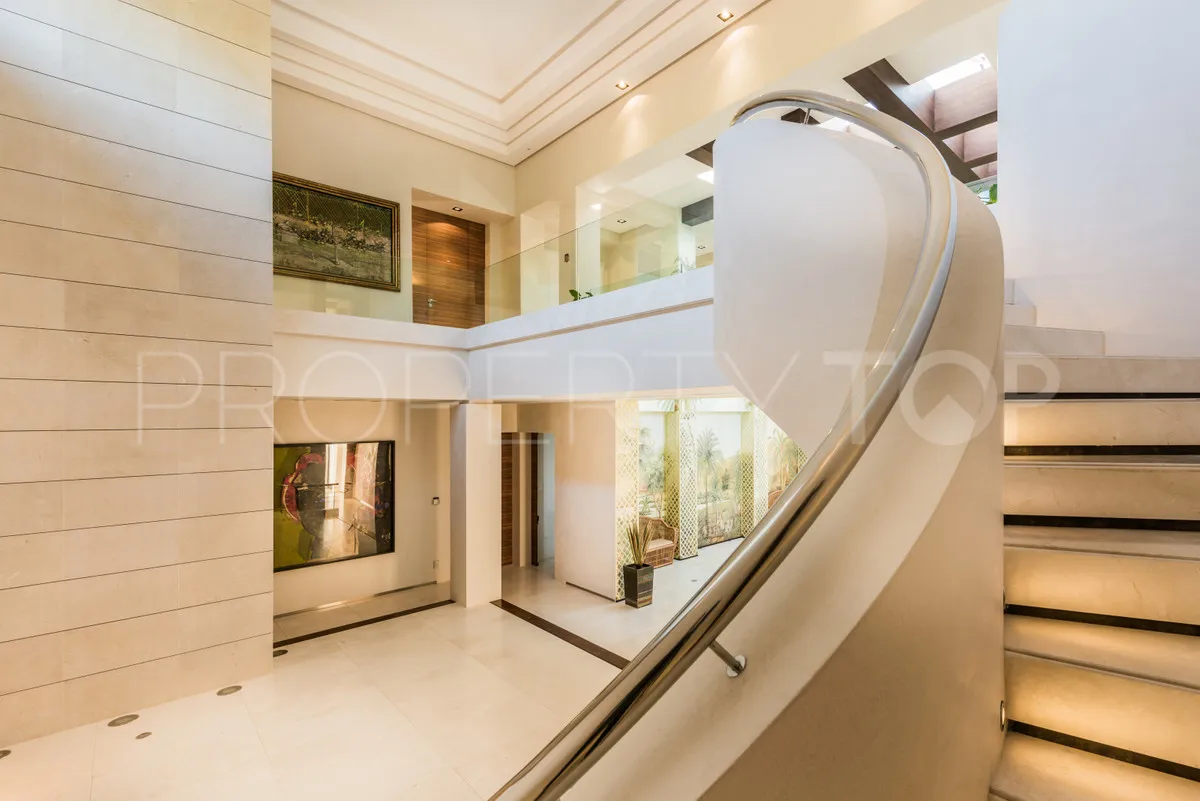 9 bedrooms villa for sale in La Zagaleta