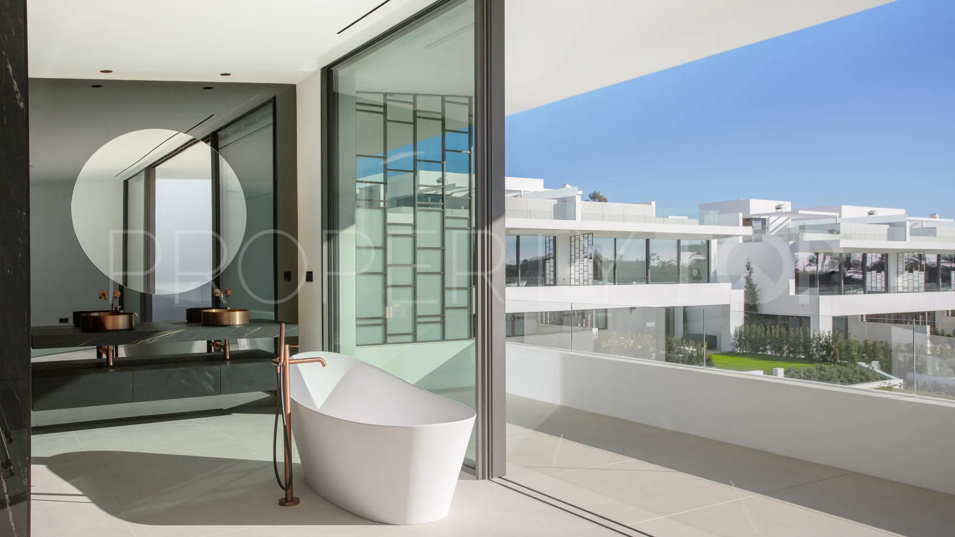 Villa for sale in Marbella Golden Mile
