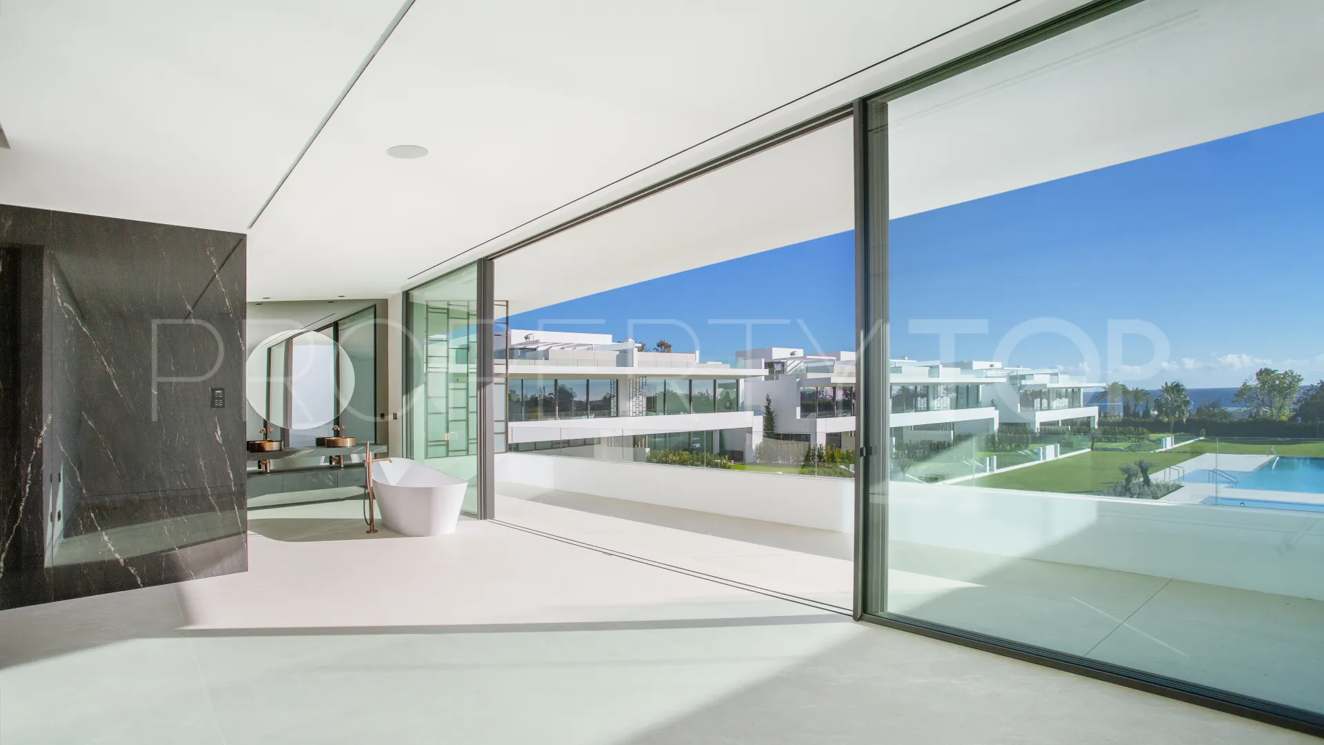 Villa for sale in Marbella Golden Mile