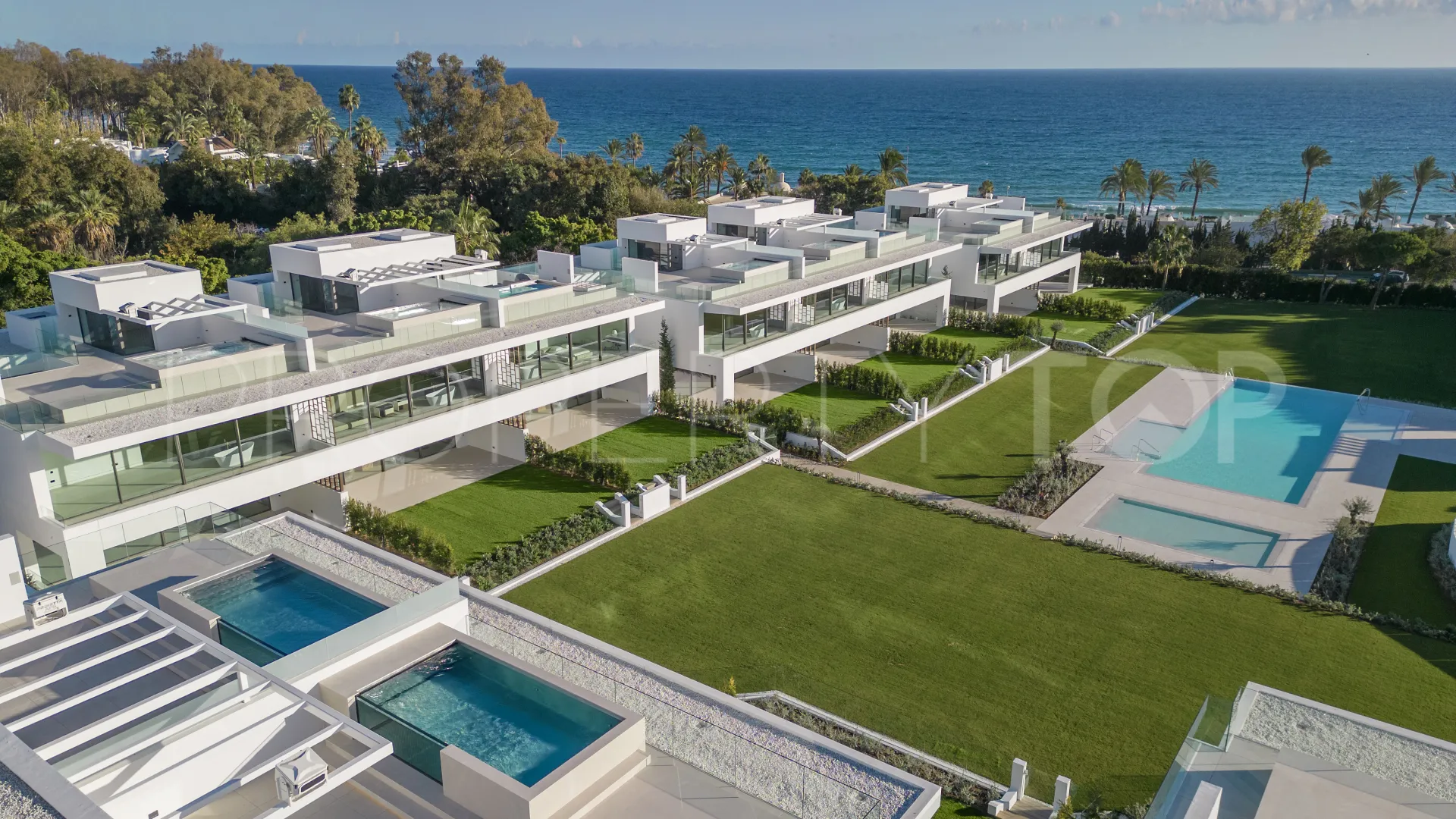 Villa for sale in Marbella Golden Mile