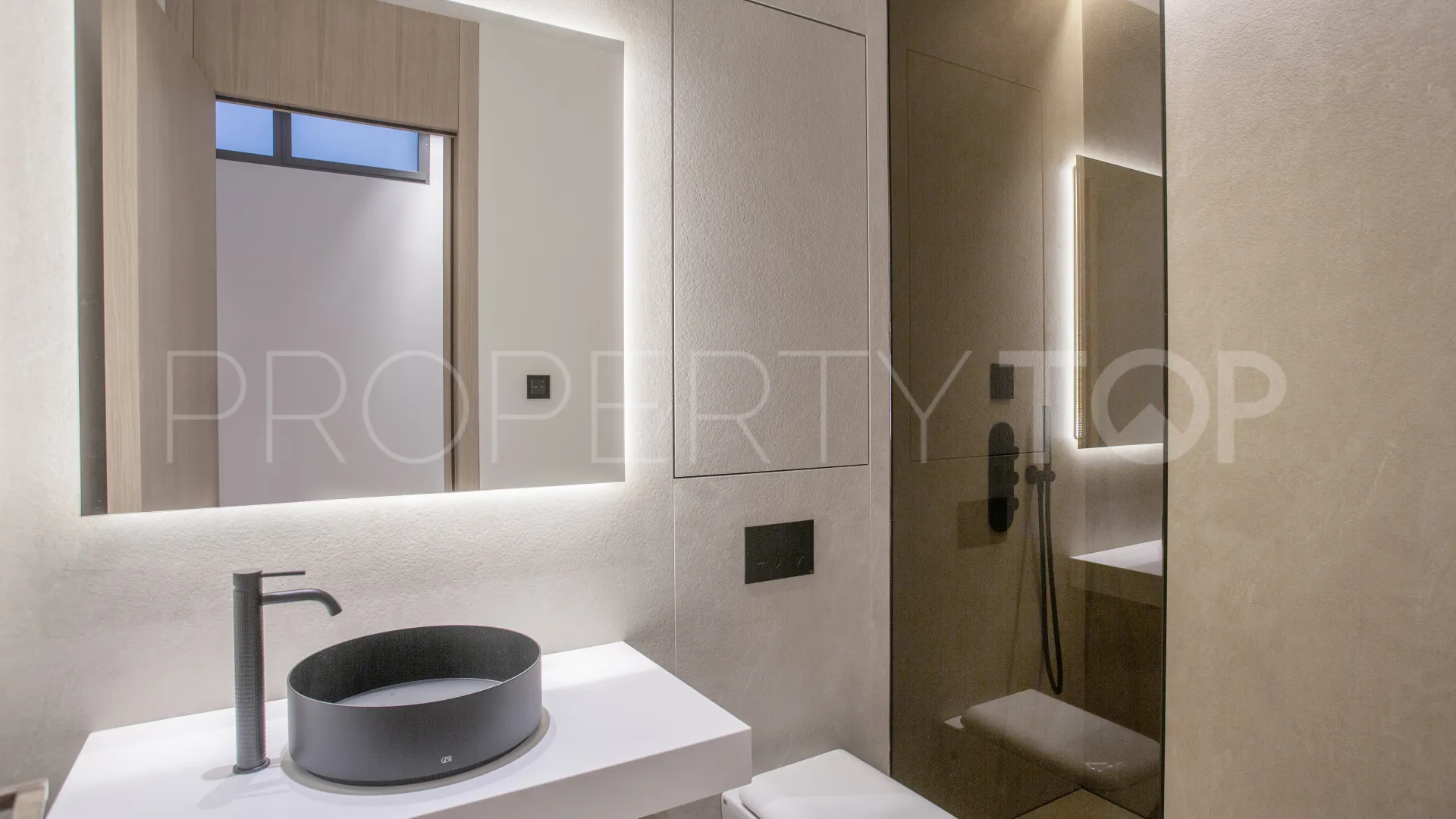 Villa for sale in Marbella Golden Mile