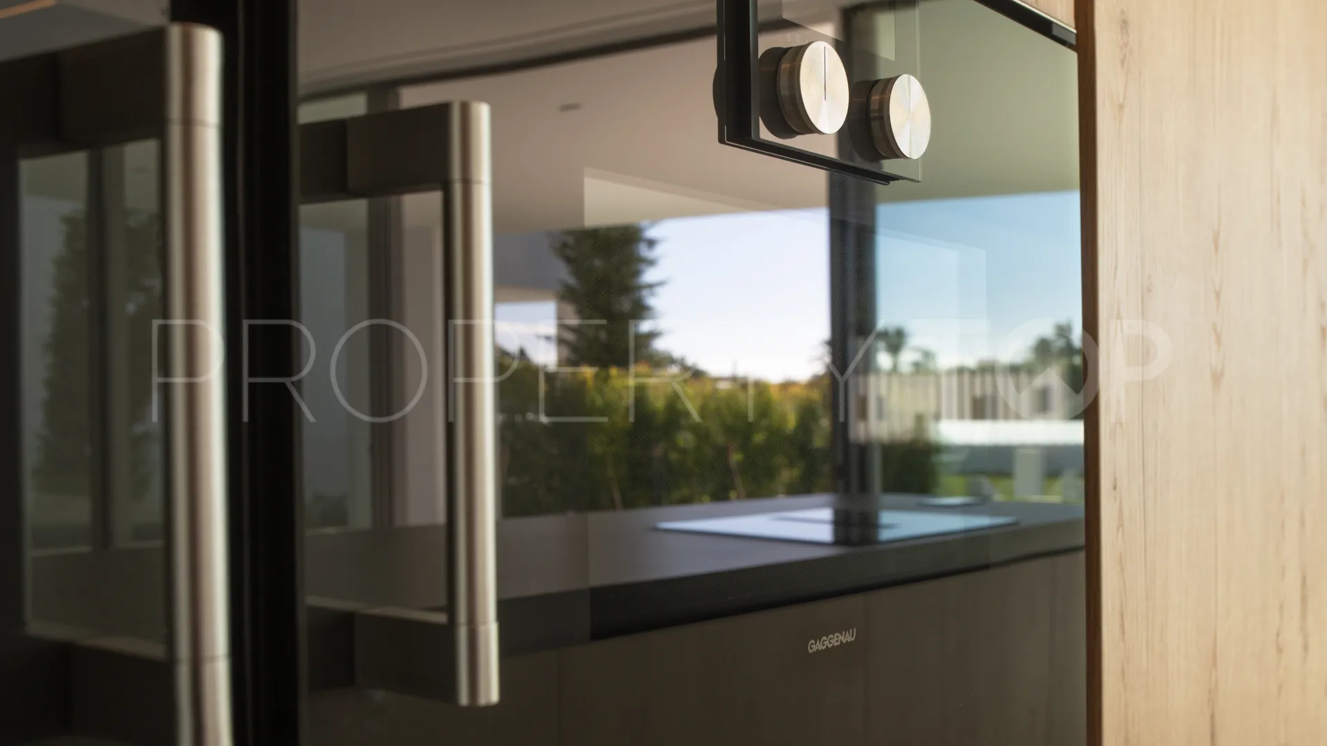 Villa for sale in Marbella Golden Mile