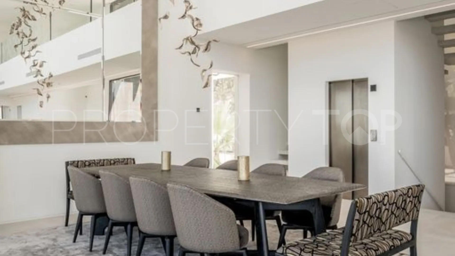 Benahavis 7 bedrooms villa for sale