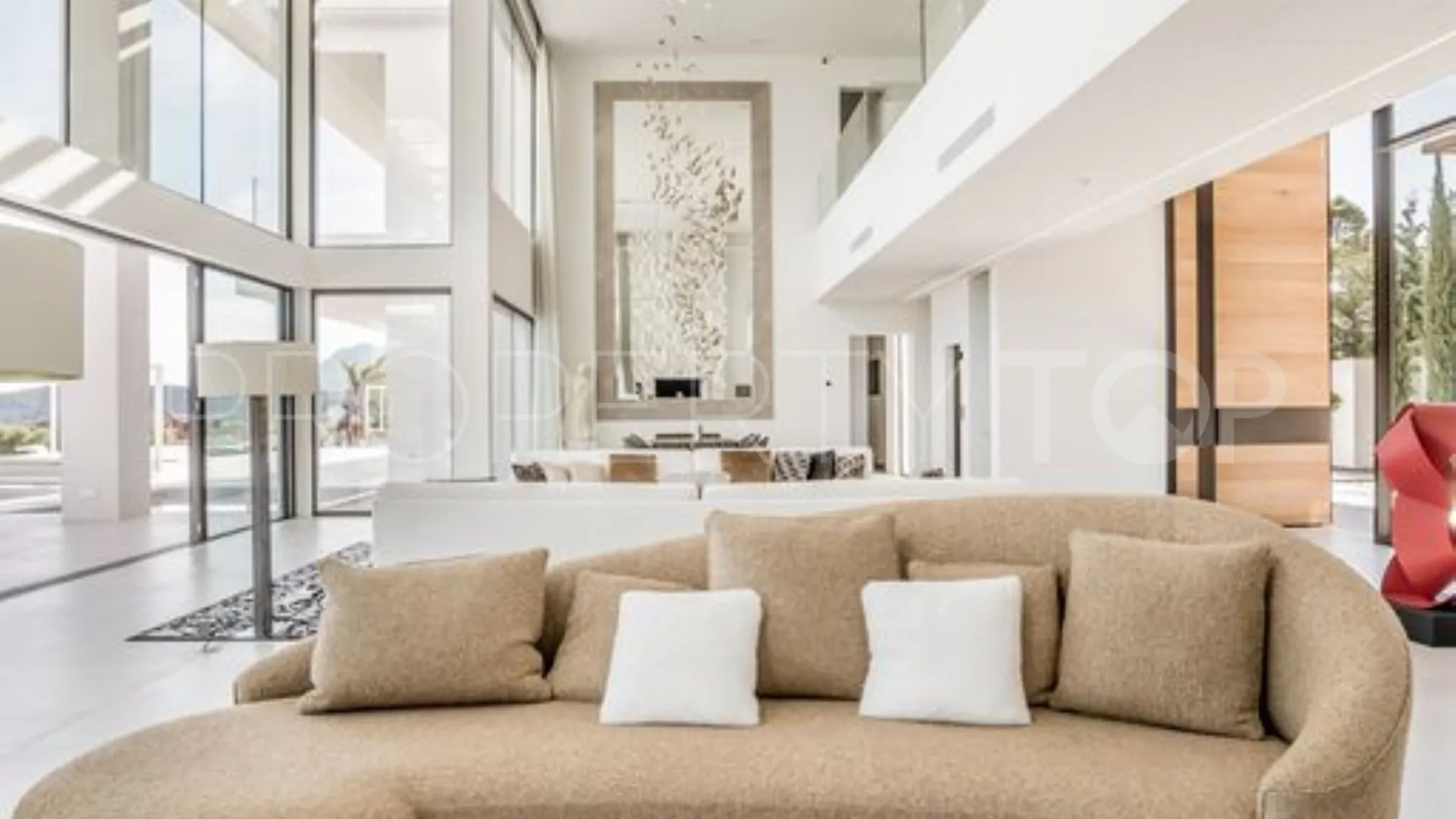 Benahavis 7 bedrooms villa for sale