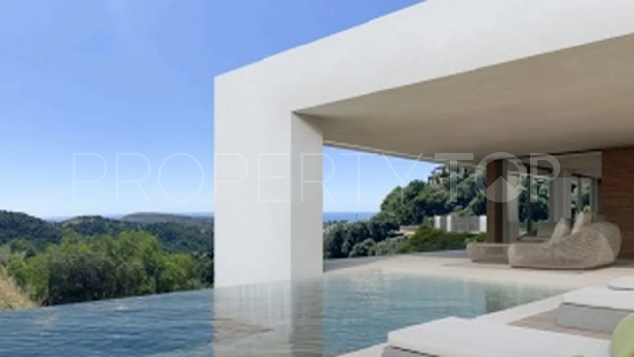 Villa con 3 dormitorios en venta en Benahavis