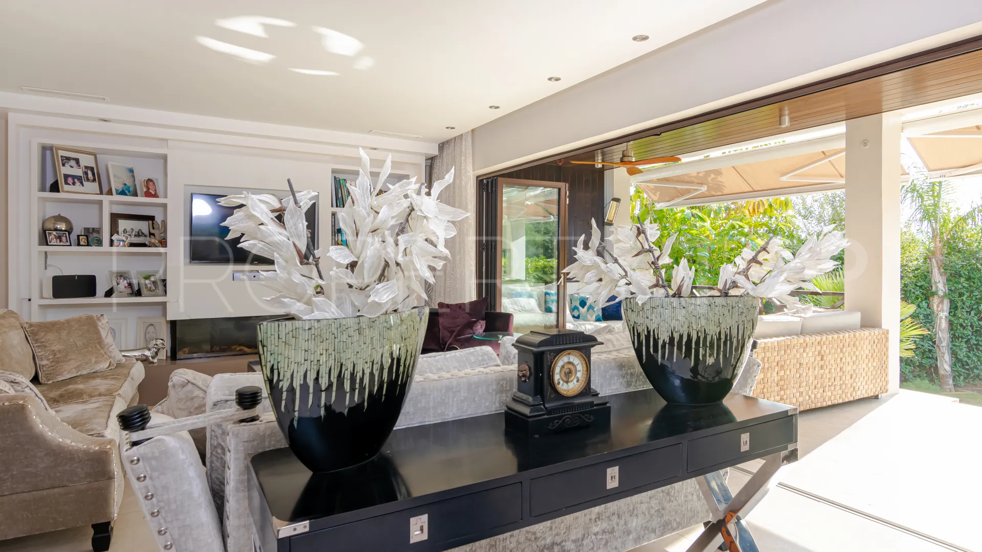 Villa for sale in Marbella City