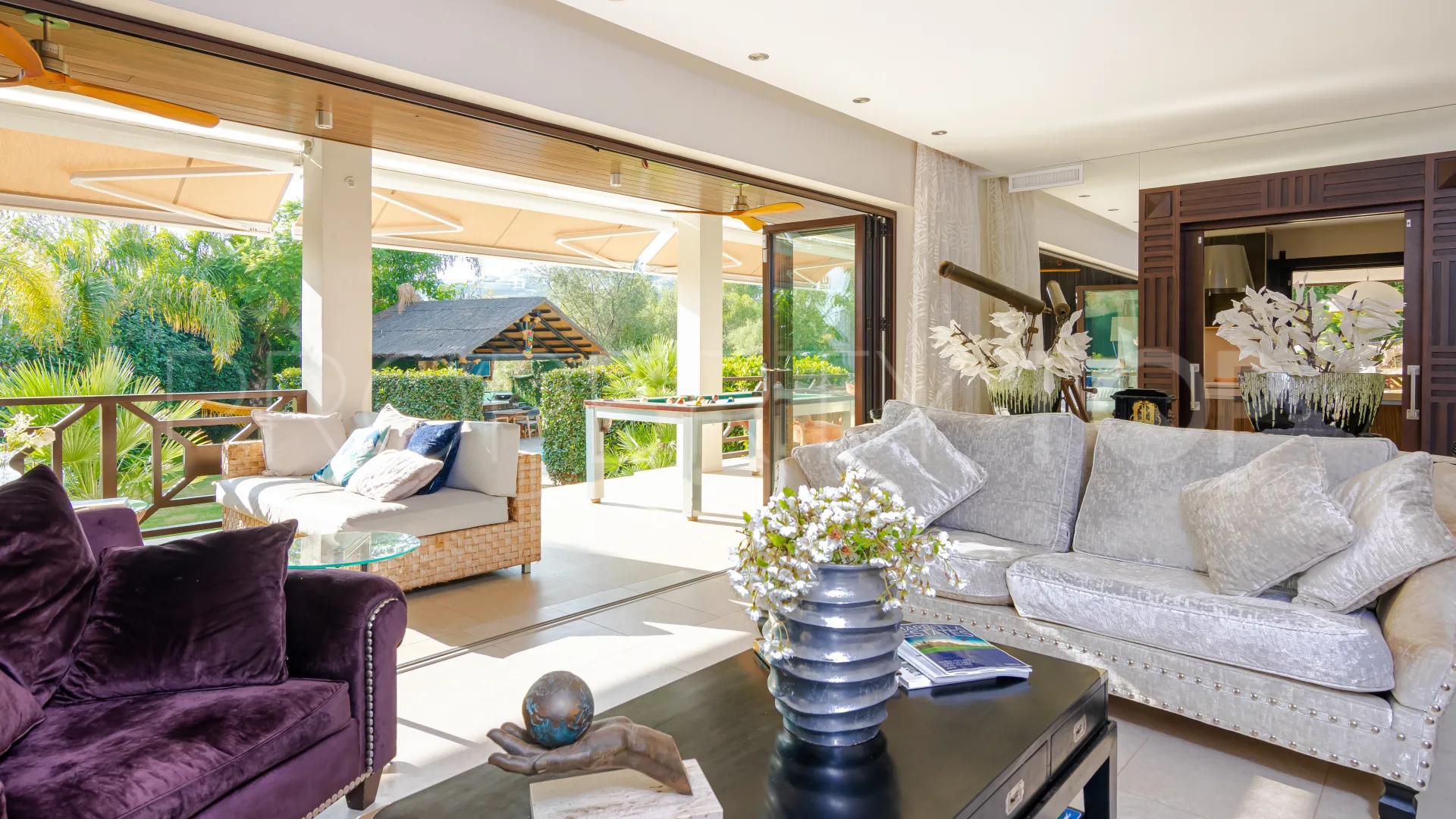 Villa for sale in Marbella City