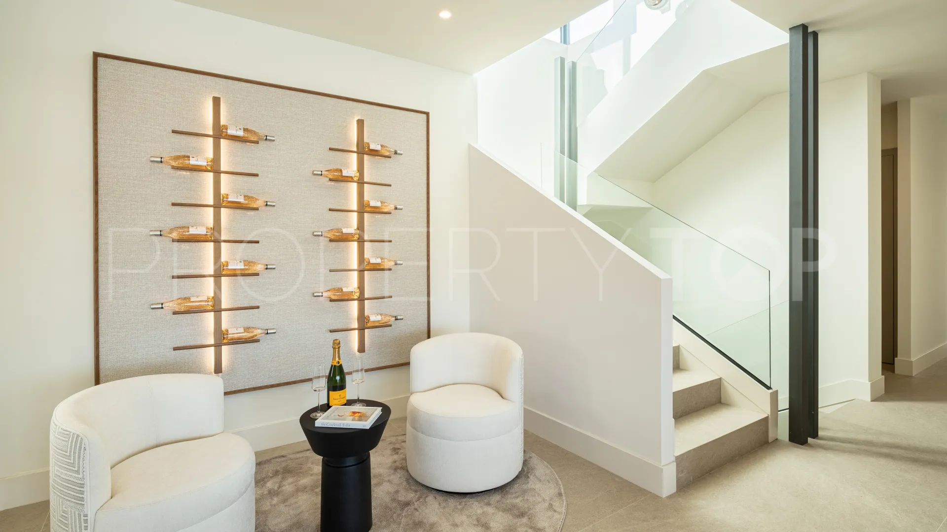 Villa en venta en New Golden Mile