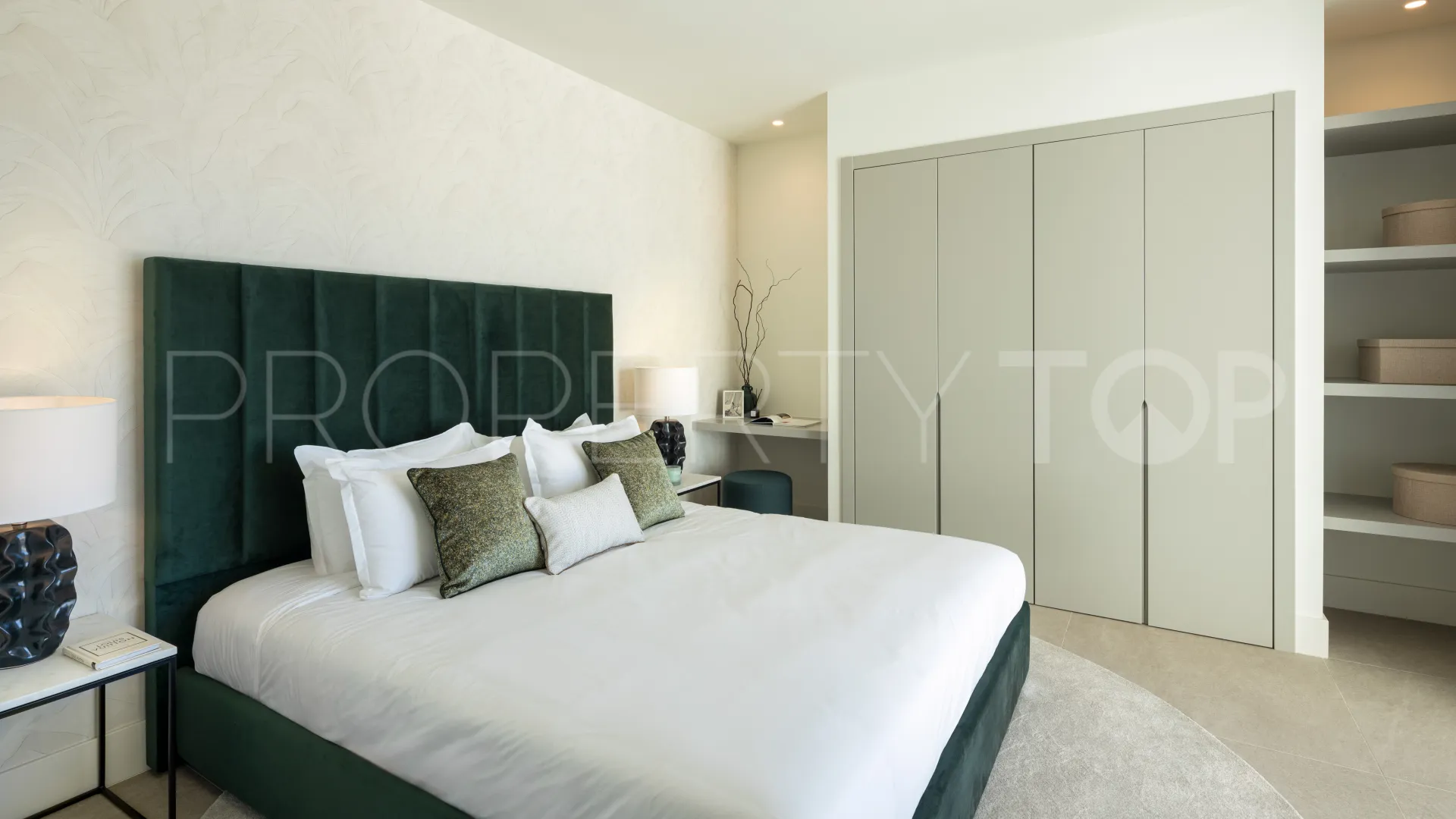 Villa en venta en New Golden Mile
