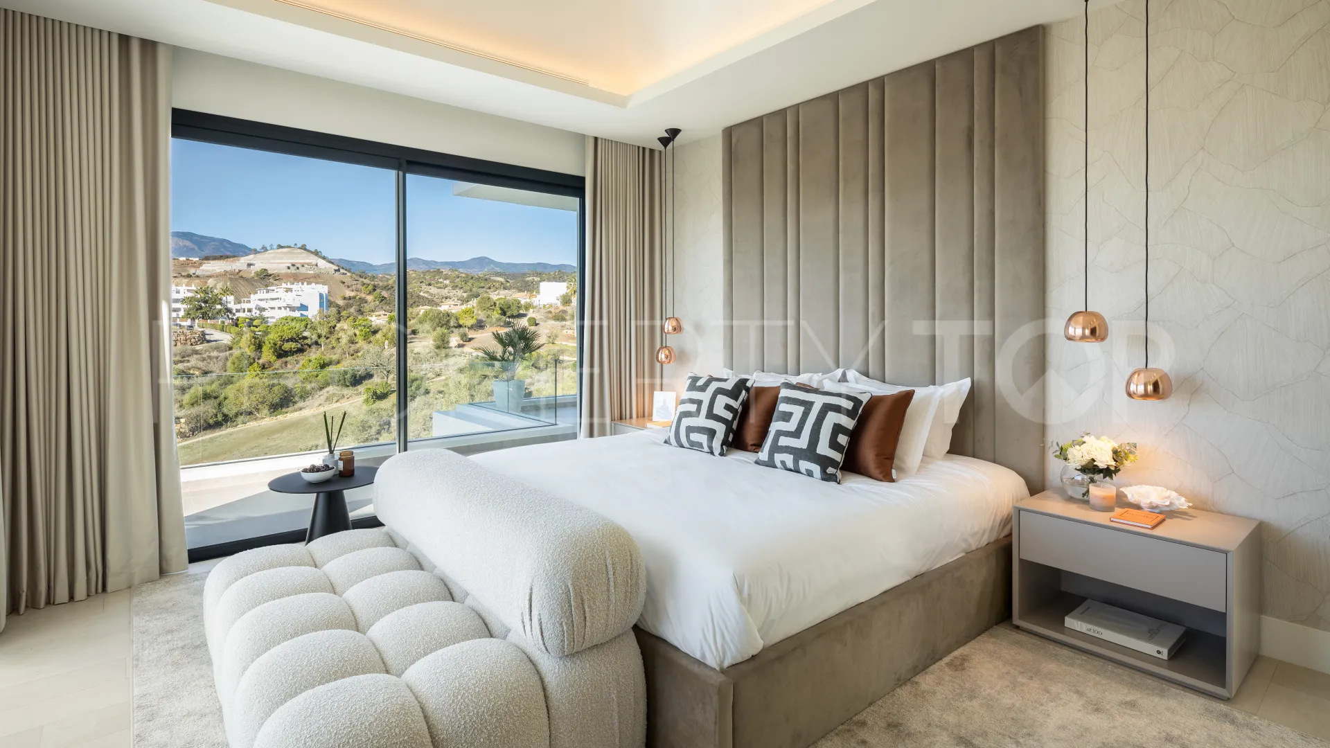 Villa en venta en New Golden Mile
