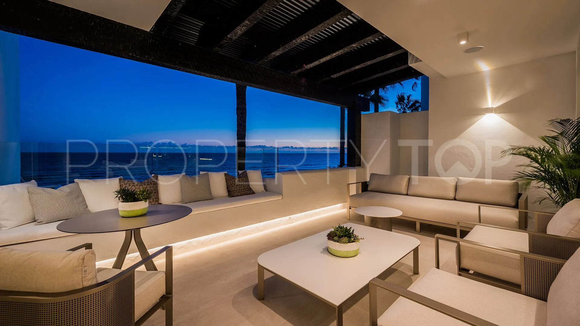 Marbella Ciudad, atico duplex con 4 dormitorios en venta