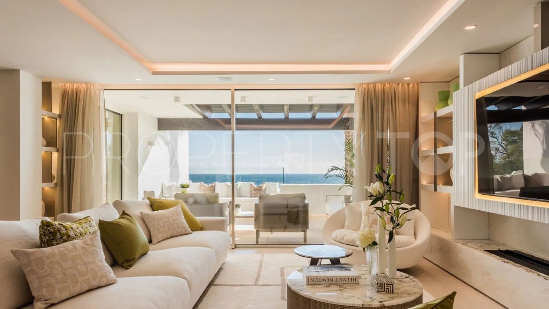 Marbella Ciudad, atico duplex con 4 dormitorios en venta