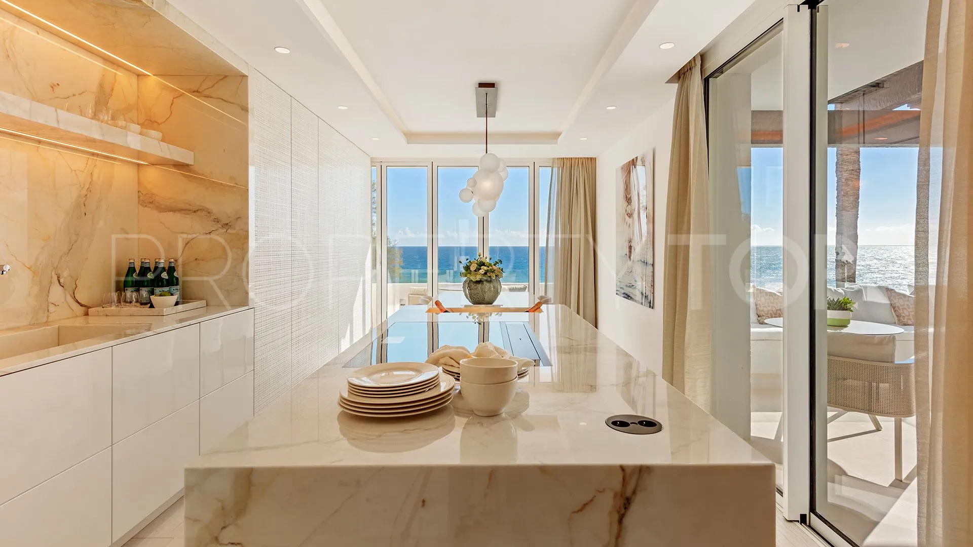 Marbella Ciudad, atico duplex con 4 dormitorios en venta