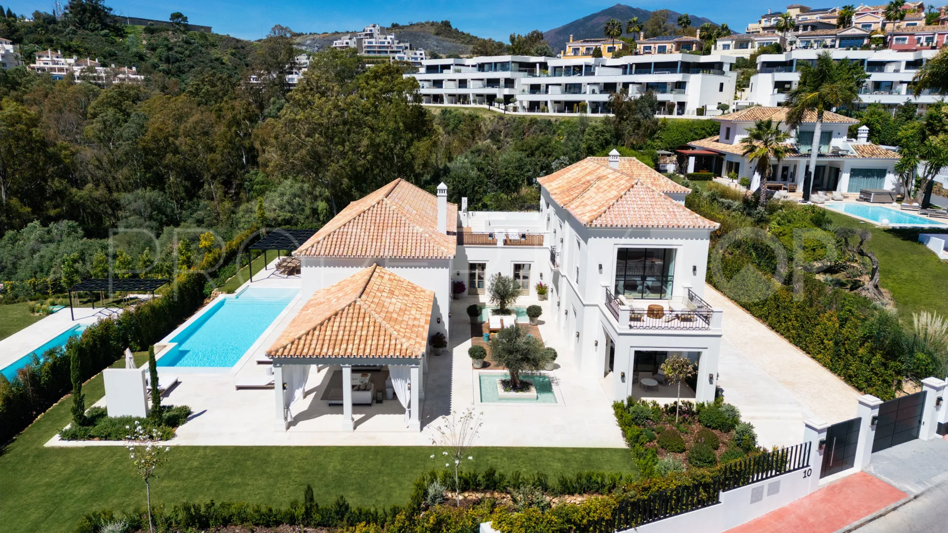 Marbella, villa en venta de 6 dormitorios