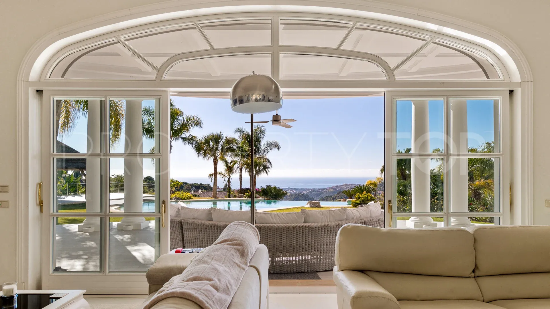 Se vende villa en Benahavis de 7 dormitorios
