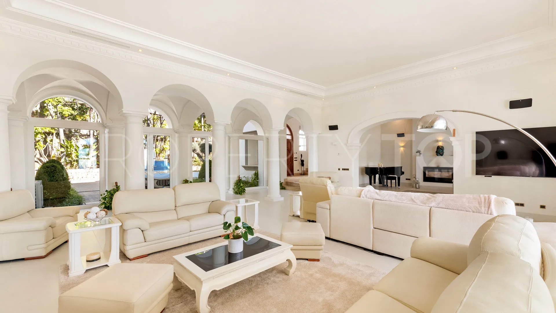 Se vende villa en Benahavis de 7 dormitorios