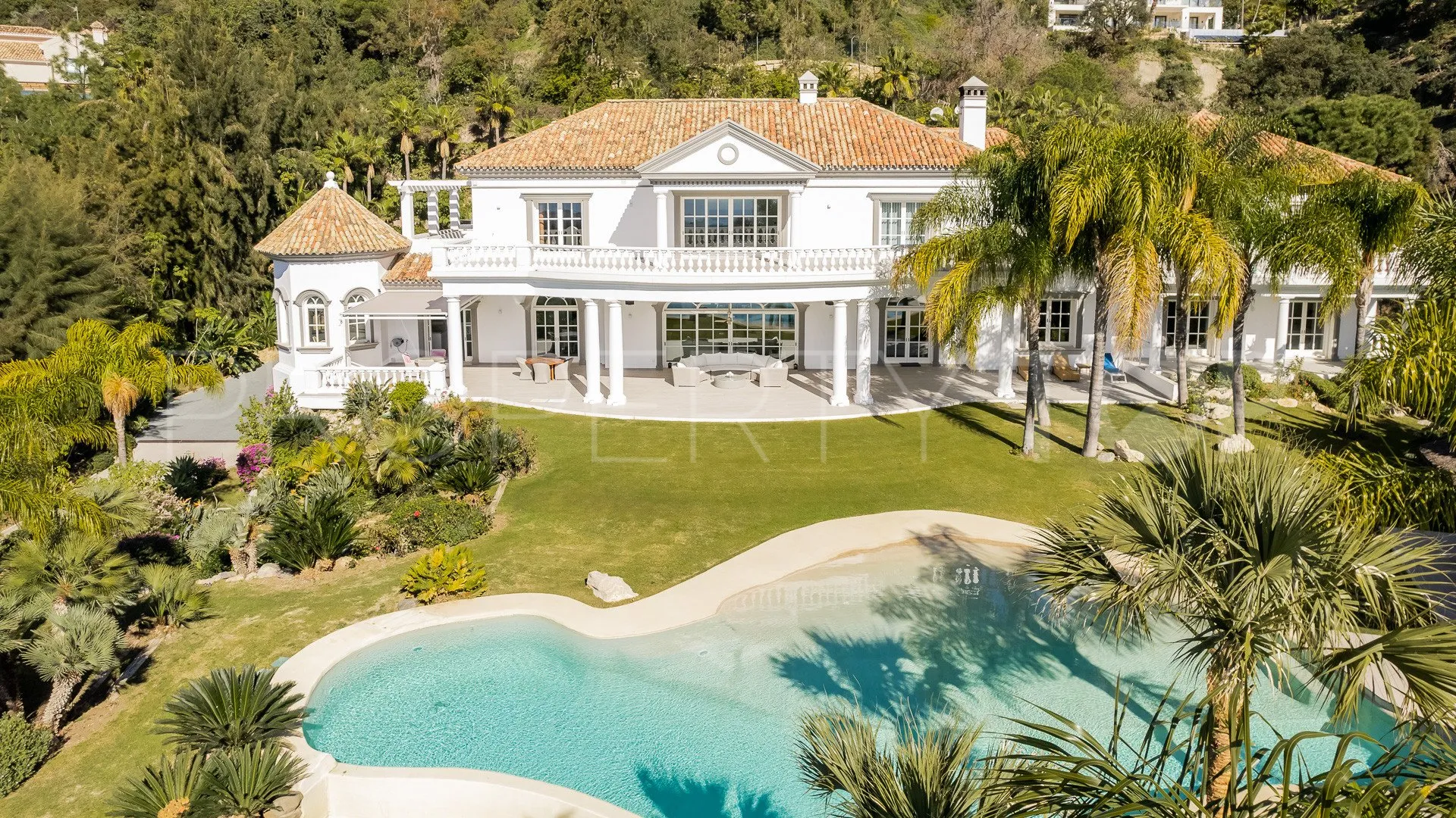 Se vende villa en Benahavis de 7 dormitorios