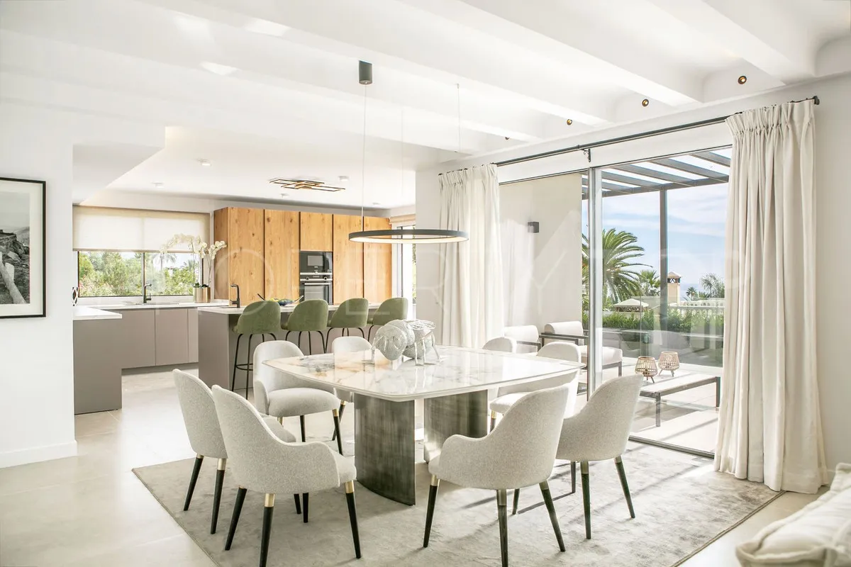 6 bedrooms Marbella Golden Mile villa for sale