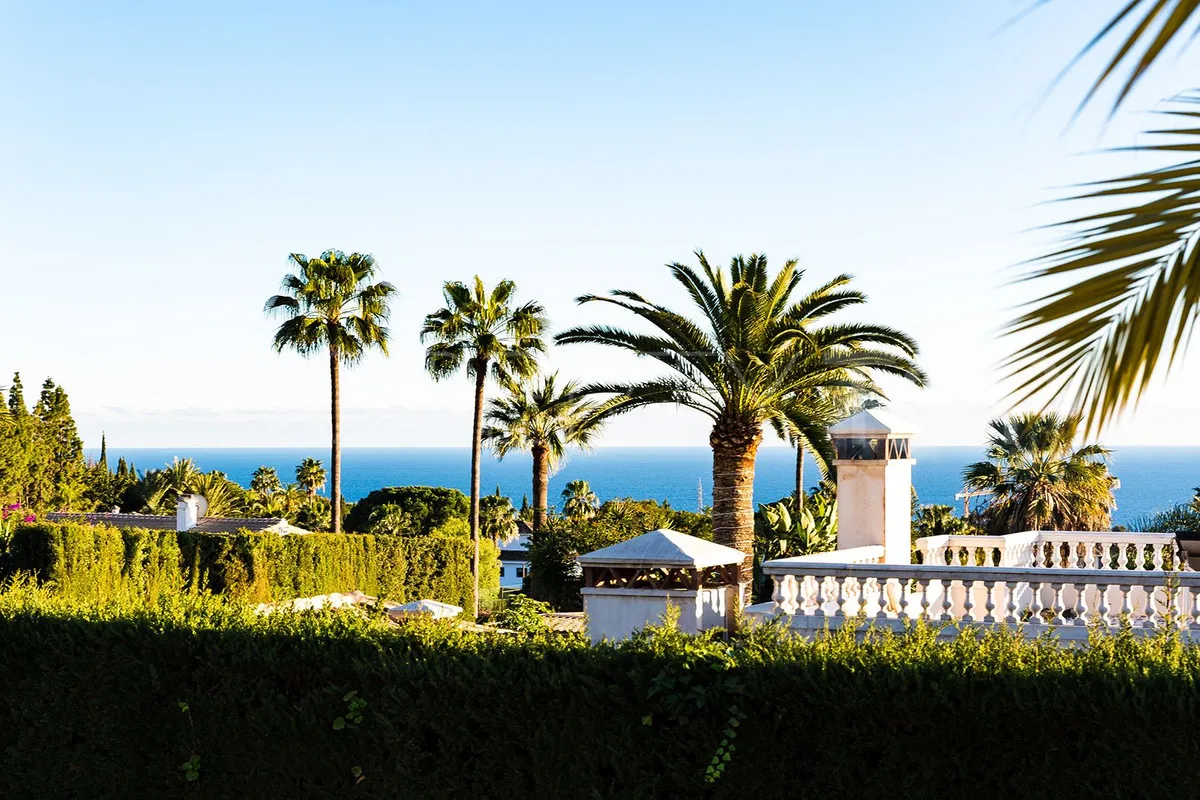 6 bedrooms Marbella Golden Mile villa for sale