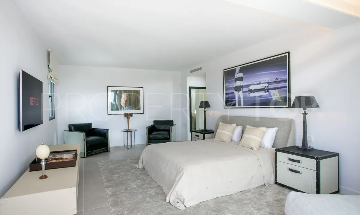 6 bedrooms Marbella Golden Mile villa for sale