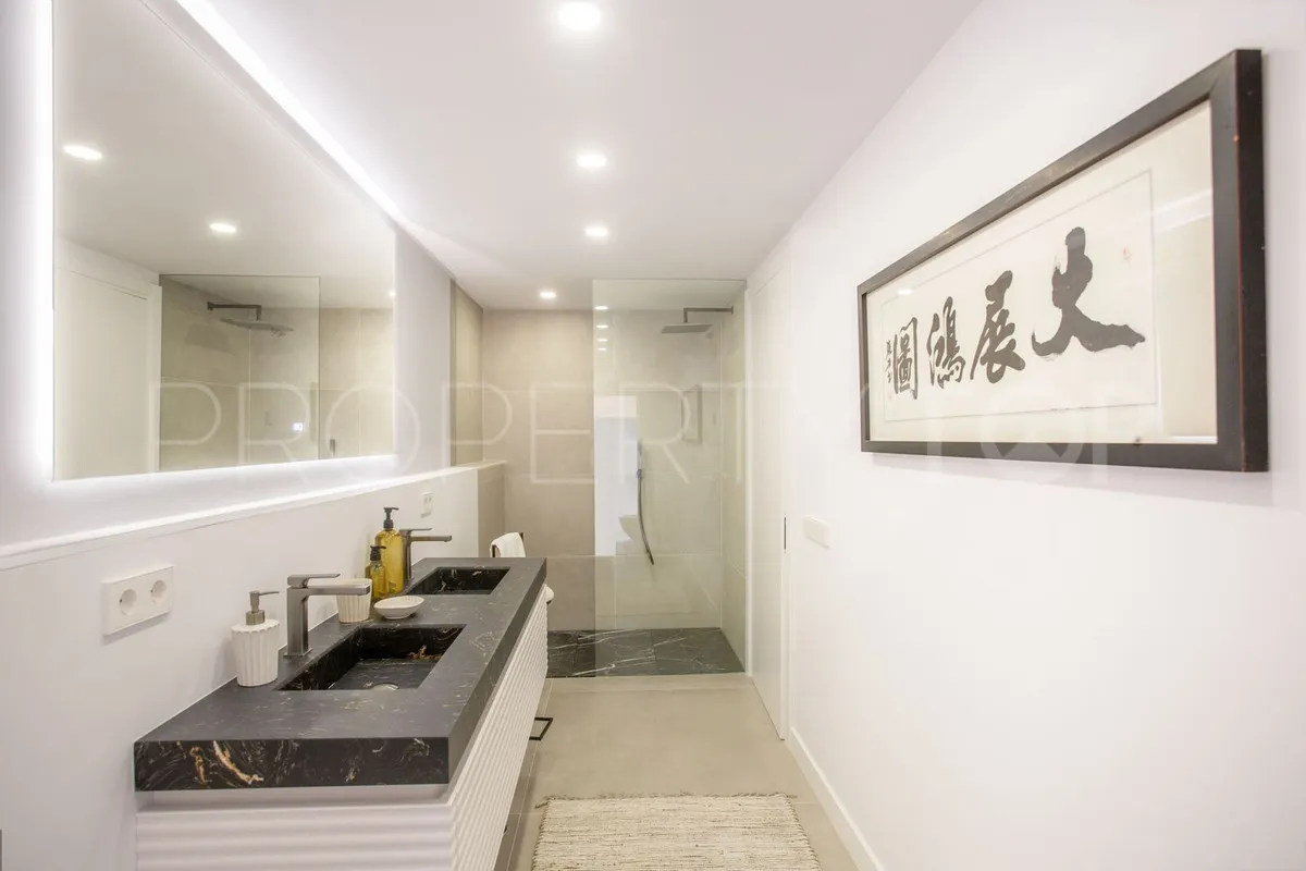 6 bedrooms Marbella Golden Mile villa for sale