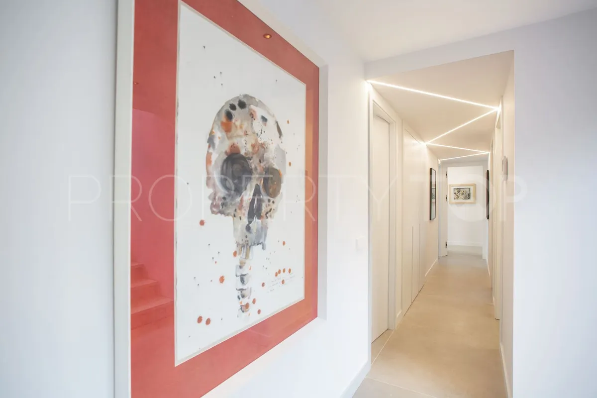6 bedrooms Marbella Golden Mile villa for sale