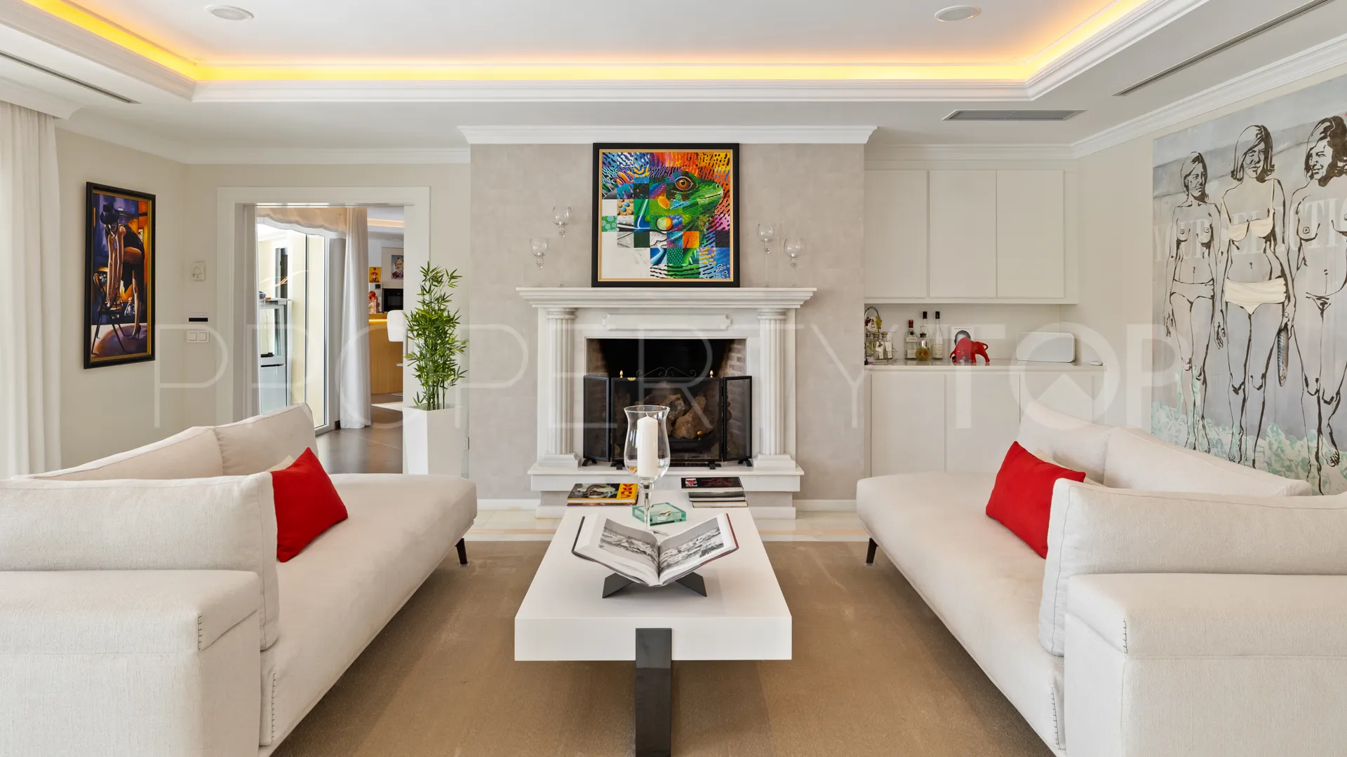 For sale Nueva Andalucia 6 bedrooms villa