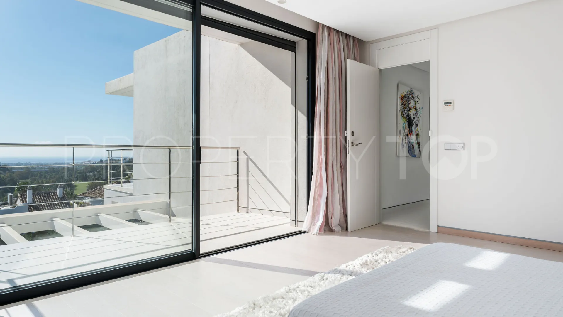 Villa in Benahavis for sale