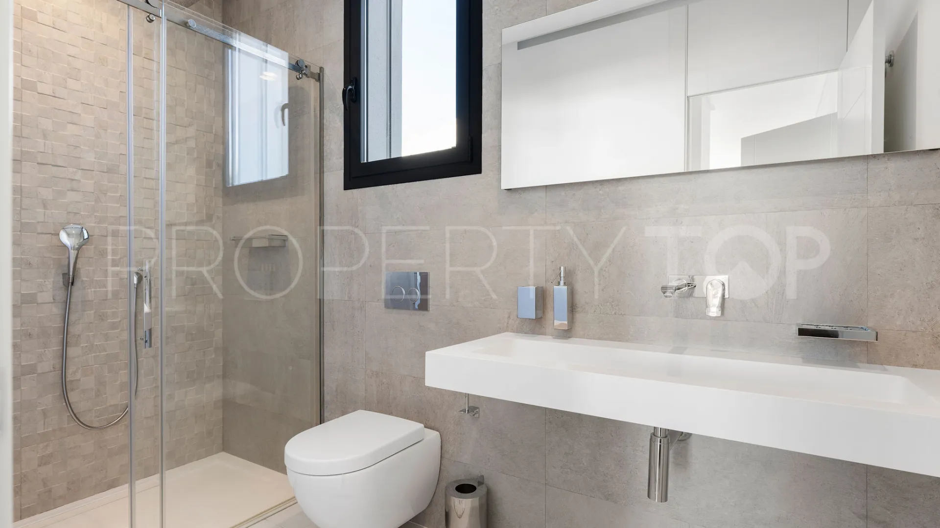 Villa in Benahavis for sale