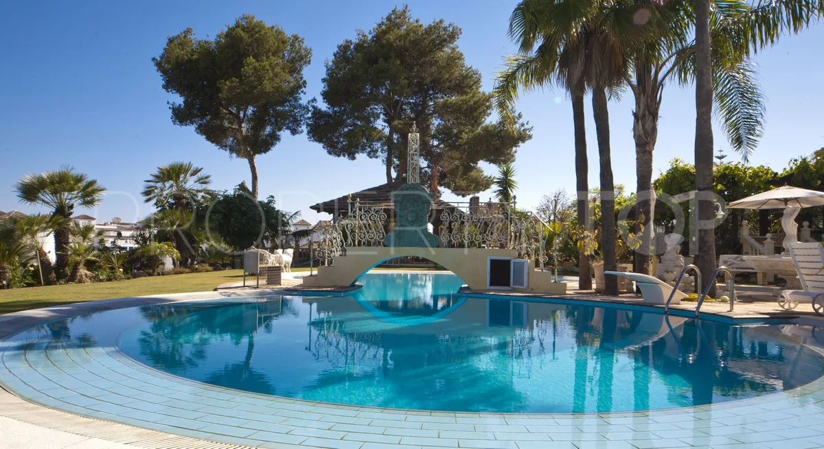 Villa de 7 dormitorios en venta en Marbella Golden Mile
