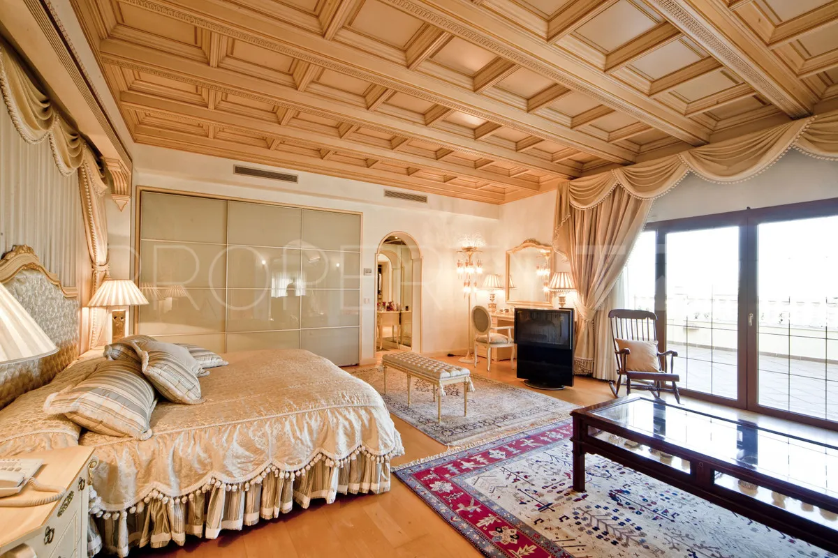 Villa de 7 dormitorios en venta en Marbella Golden Mile