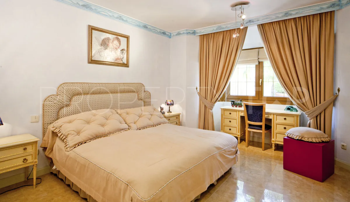 Villa de 7 dormitorios en venta en Marbella Golden Mile