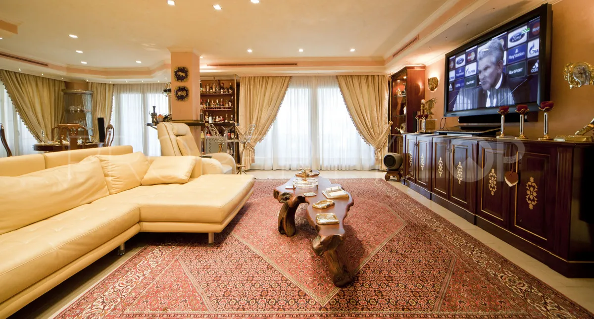 Villa de 7 dormitorios en venta en Marbella Golden Mile