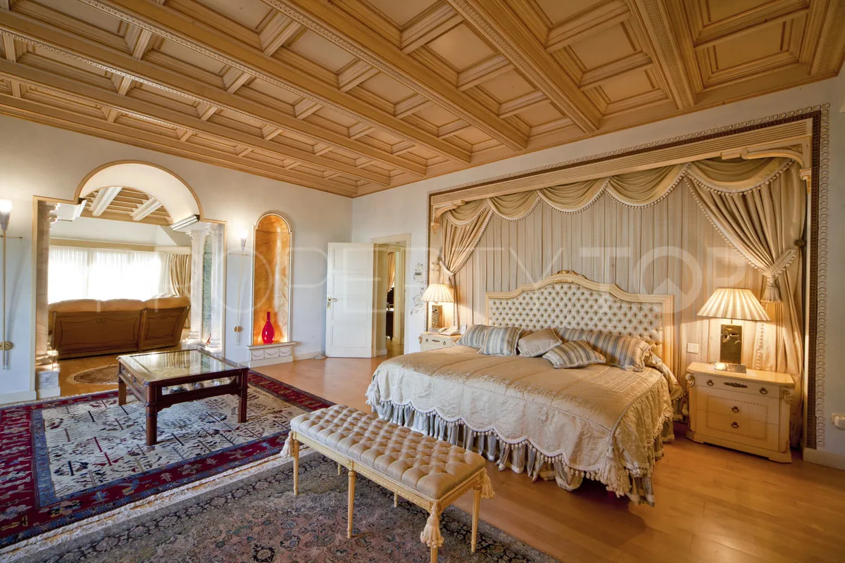 Villa de 7 dormitorios en venta en Marbella Golden Mile