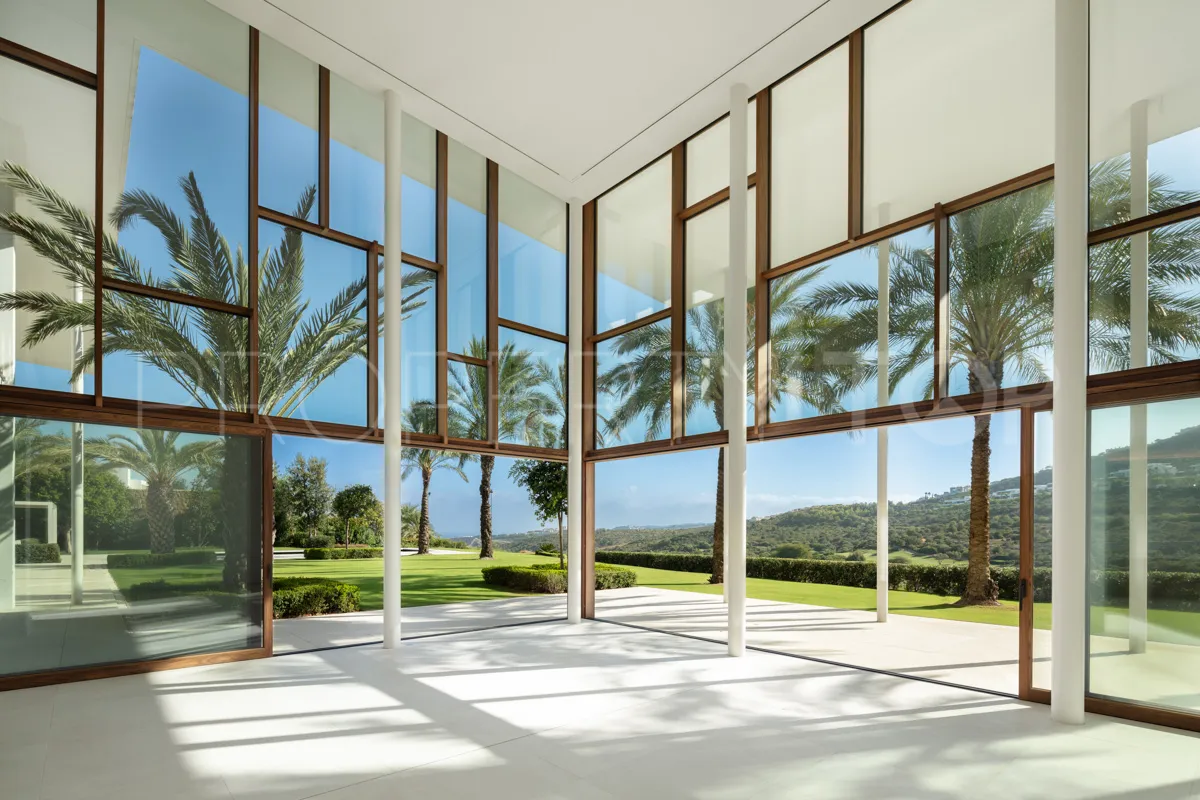 Villa con 6 dormitorios a la venta en Casares Golf
