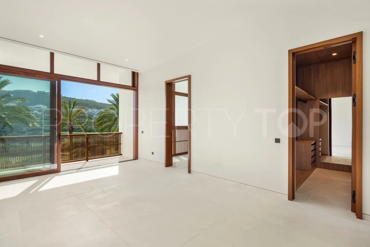 Villa con 6 dormitorios a la venta en Casares Golf