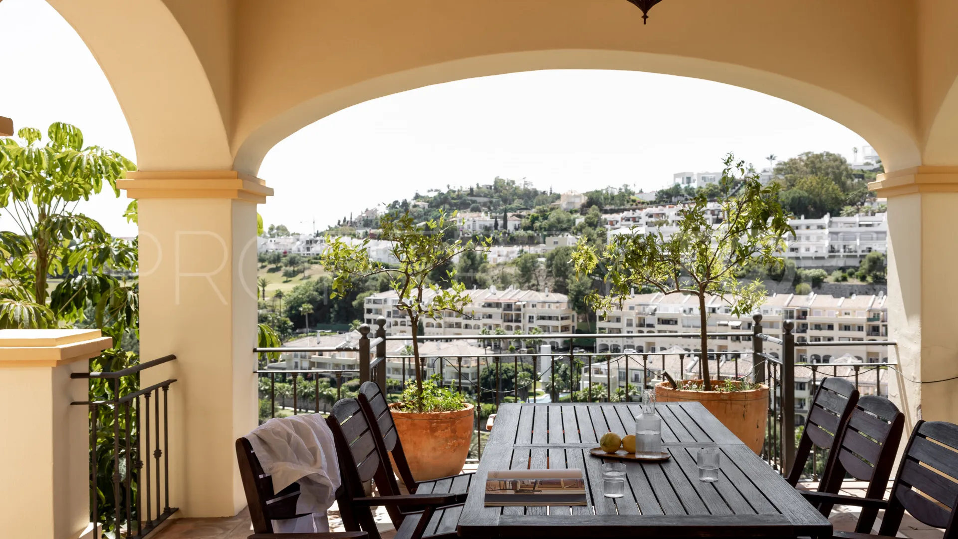 Villa en venta en Benahavis