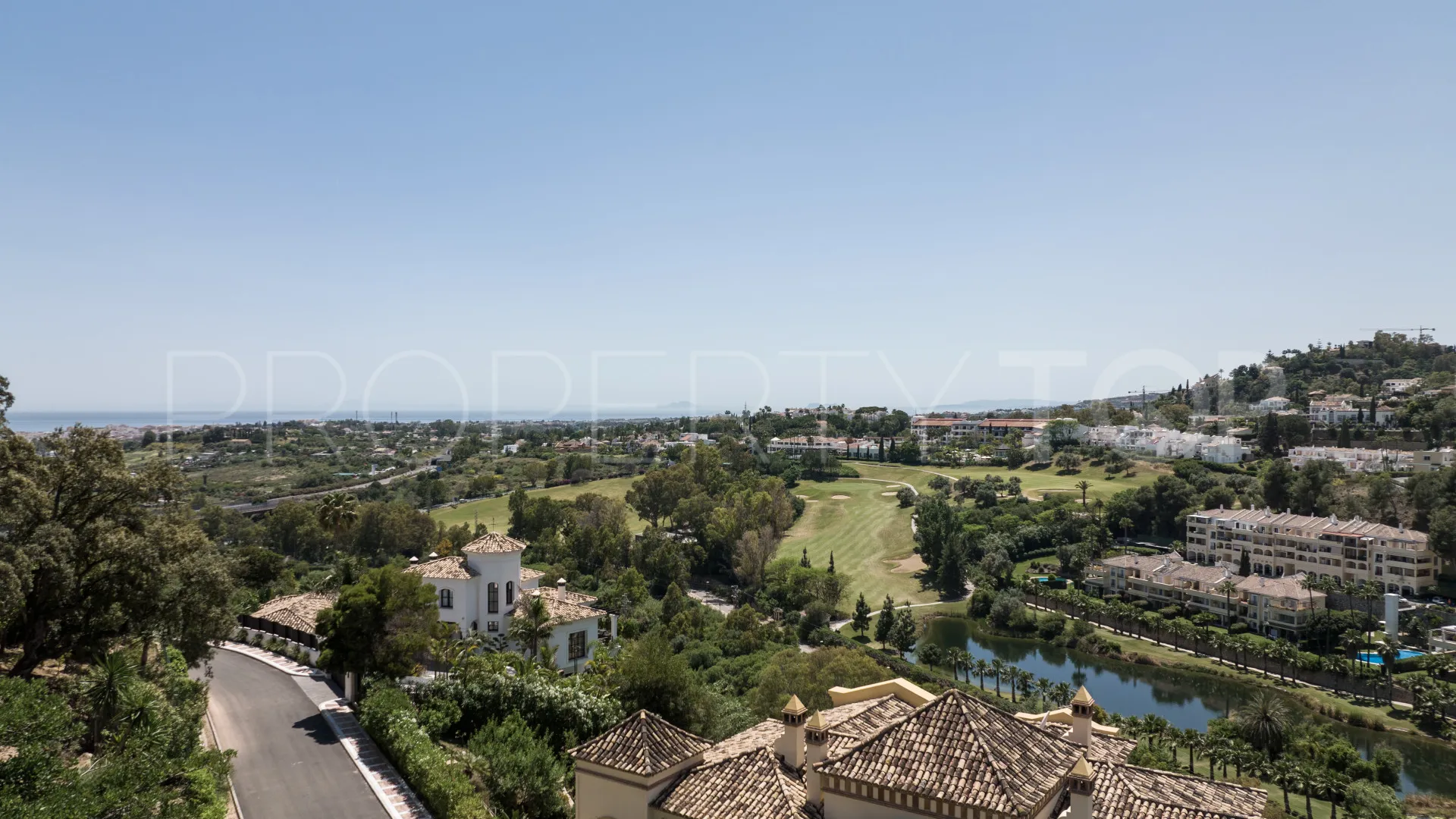 Villa en venta en Benahavis