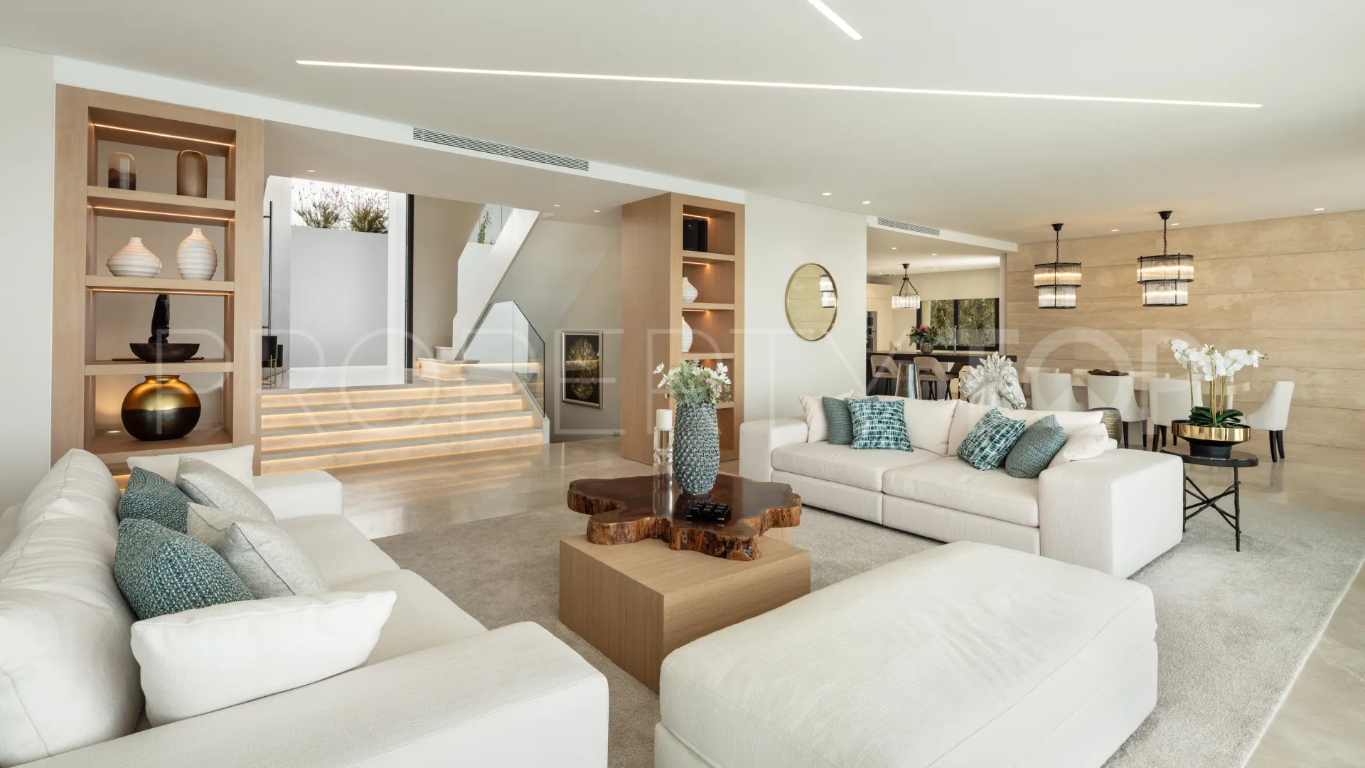 Villa con 7 dormitorios en venta en Benahavis