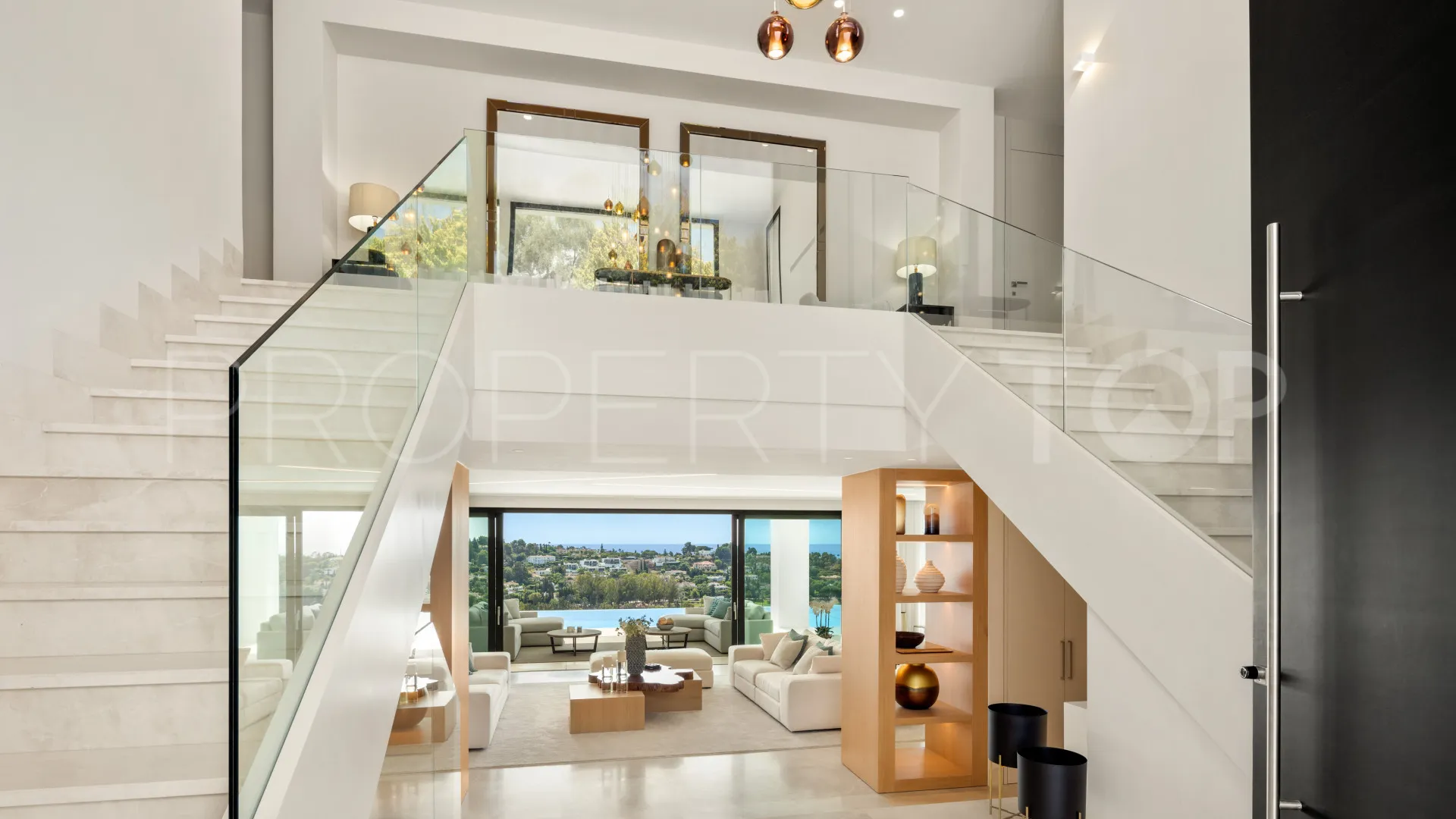 Villa con 7 dormitorios en venta en Benahavis