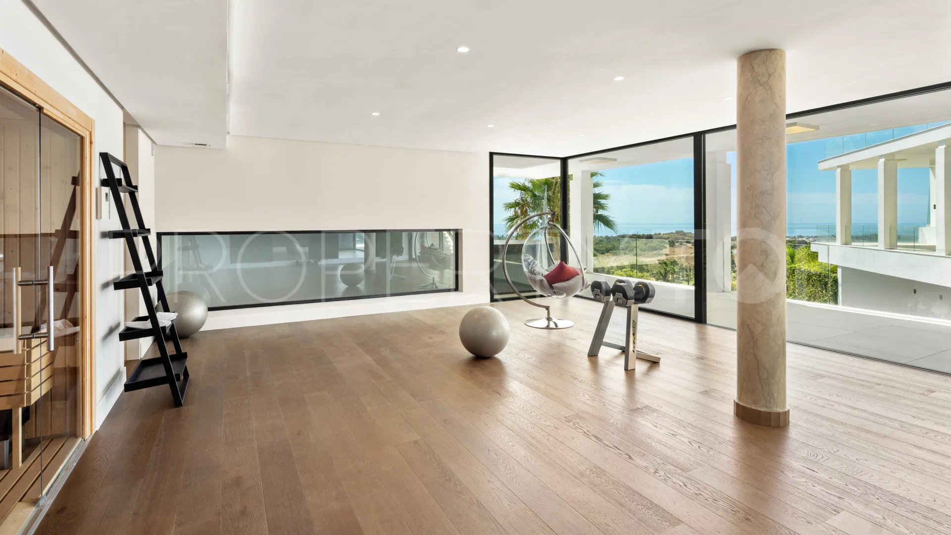Villa con 7 dormitorios en venta en Benahavis