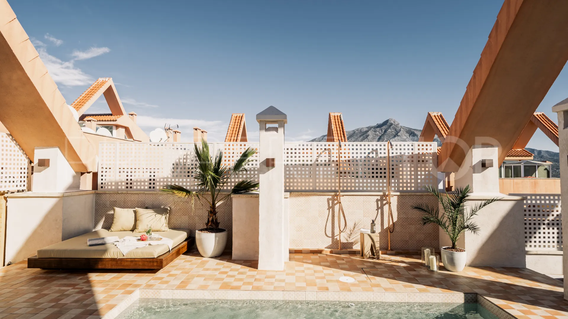 Atico duplex en venta en Marbella de 3 dormitorios