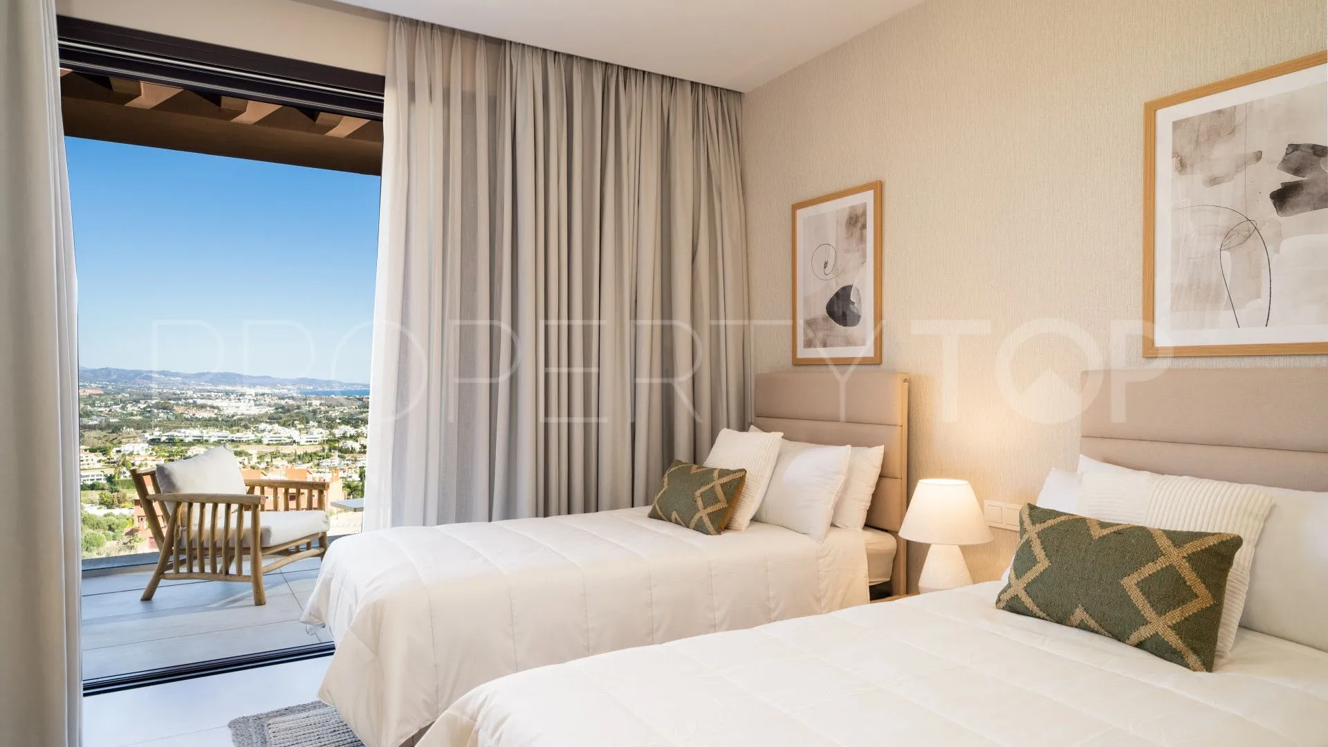 Benahavis, villa en venta de 4 dormitorios