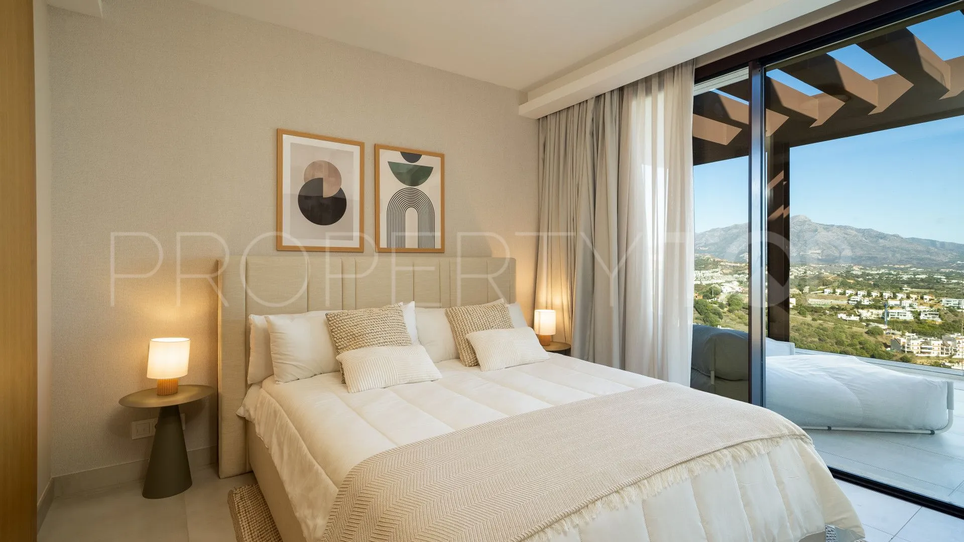 Benahavis, villa en venta de 4 dormitorios