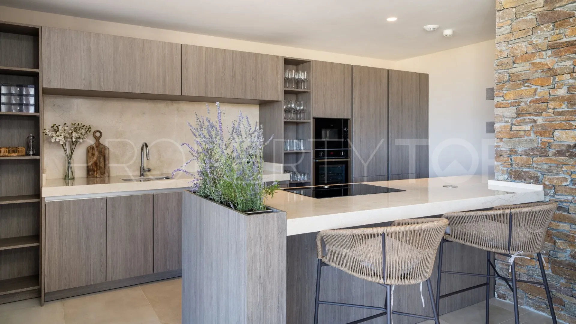 Benahavis, villa en venta de 4 dormitorios