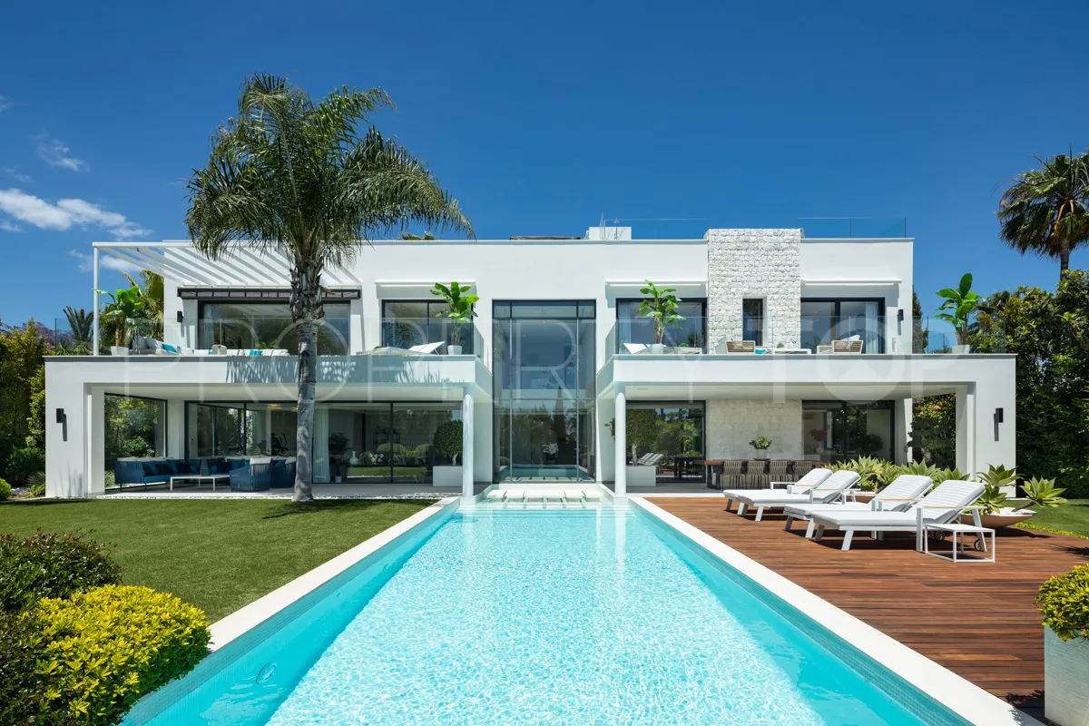 Marbella 4 bedrooms villa for sale